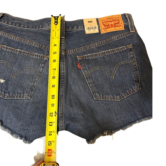 Levi’s 501 Original Shorts Denim Distressed Raw Hem W30 High Rise - Picture 10 of 14